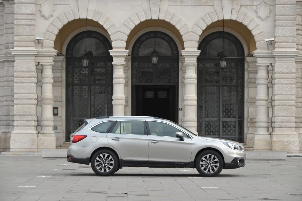 Subaru Outback www.e-motoring.com