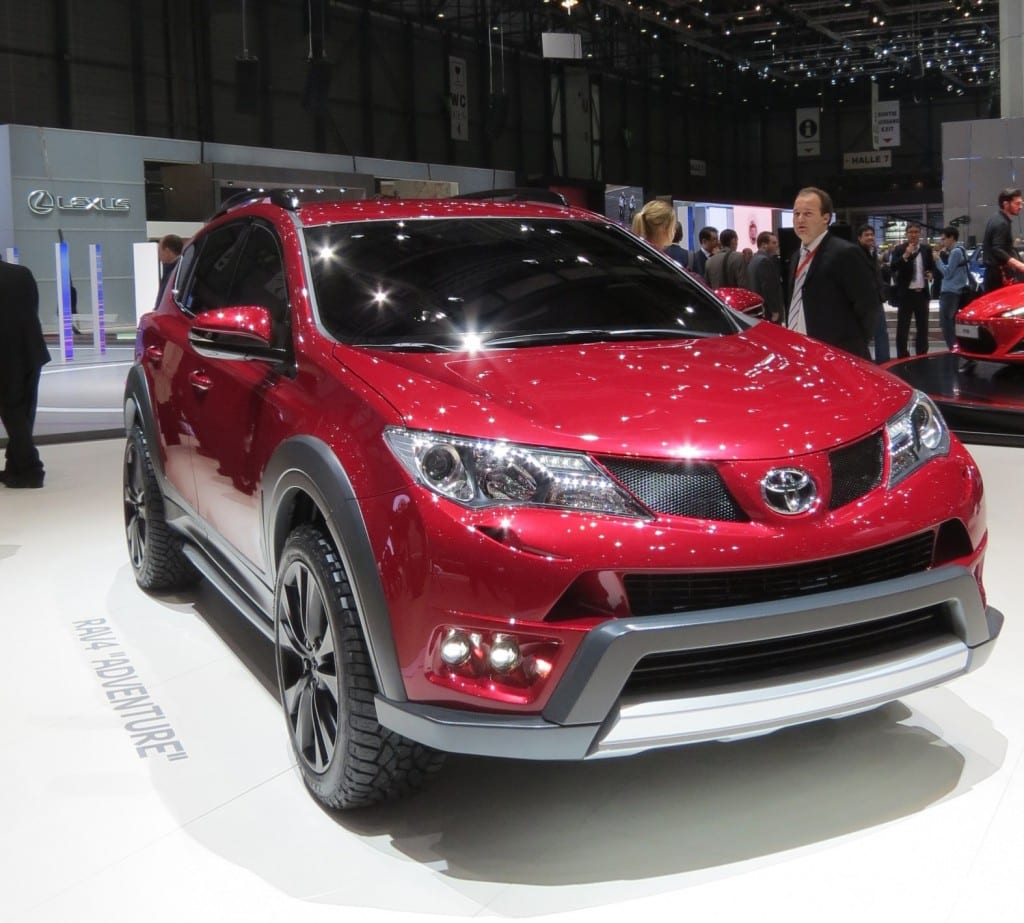 Toyota RAV 4 Adventure www-e-motoring.com