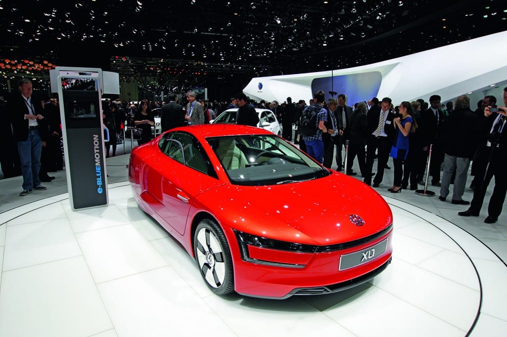 Volkswagen XL1 www.e-motoring.com