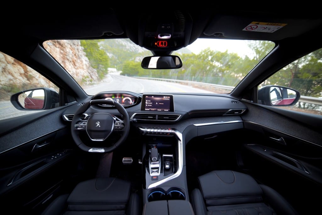 yeni-suv-peugeot-3008_05