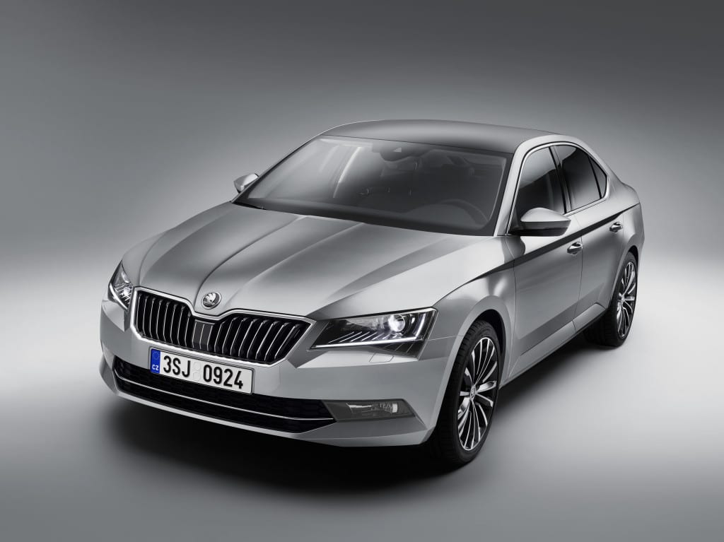 Yeni Skoda Superb 1