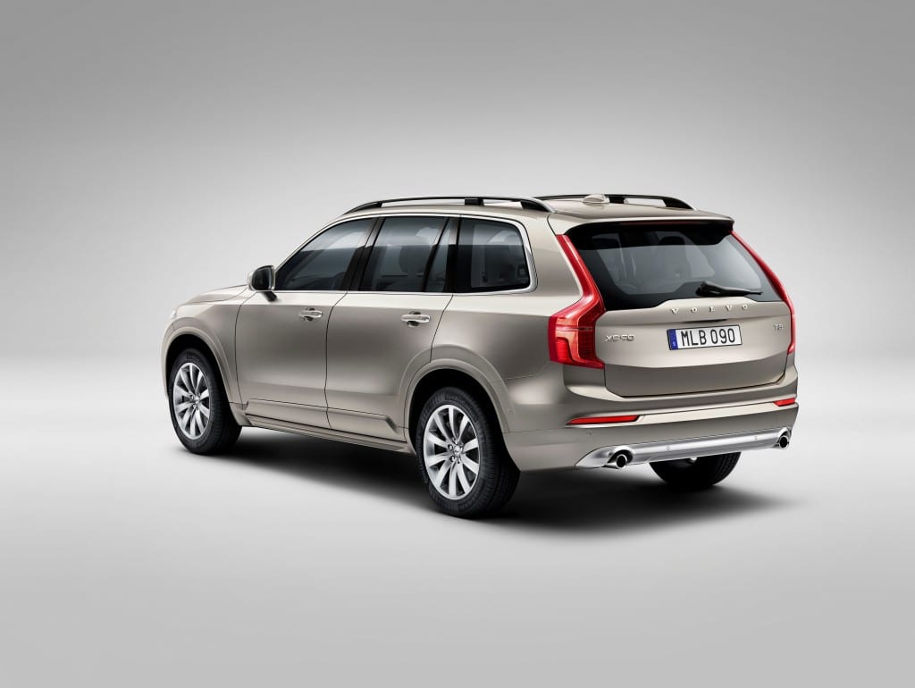 Yeni Volvo XC90 www.e-motoring.com