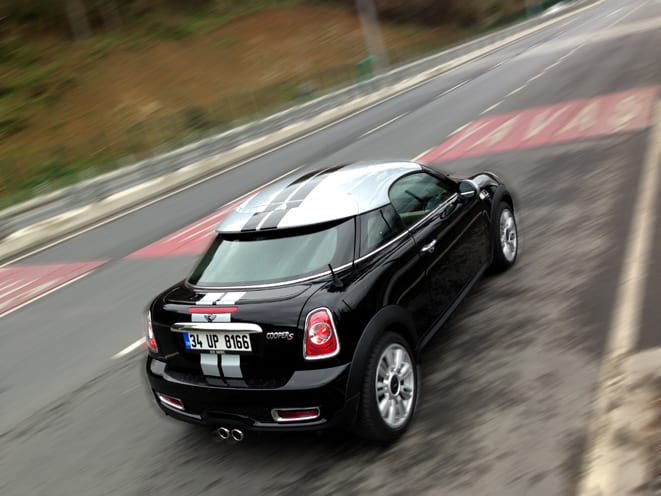MINI Cooper S Coupé www.e-motoring.com