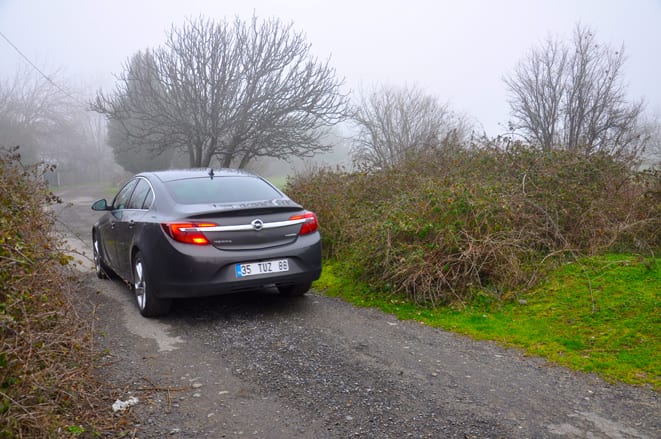 Opel Insignia 1.6 Turbo www.e-motoring.com