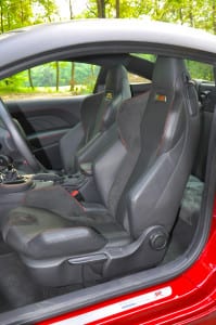 Peugeot RCZ R www.e-motoring.com