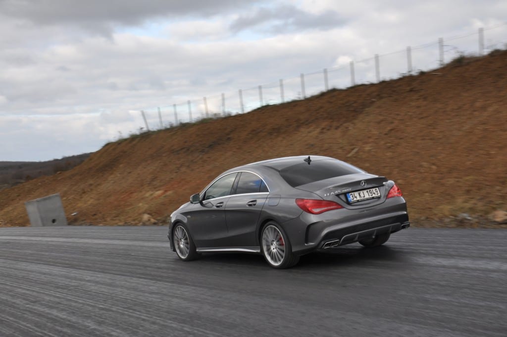 Mercedes-Benz CLA45 AMG www.e-motoring.com
