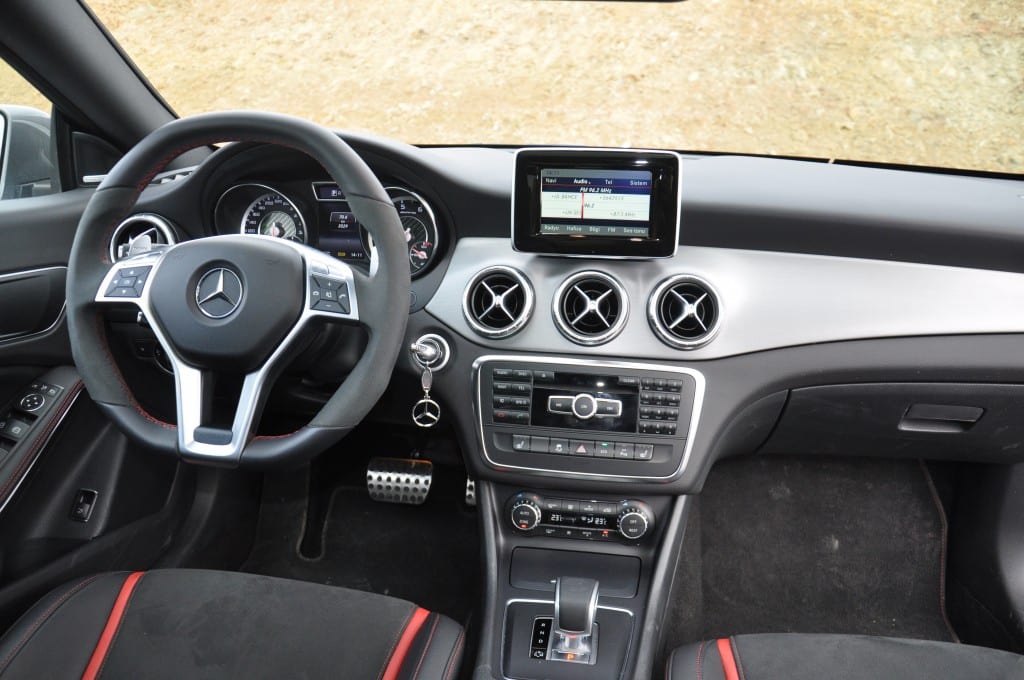 Mercedes-Benz CLA45 AMG www.e-motoring.com