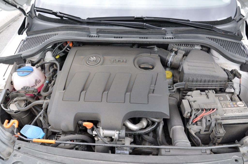 Skoda Rapid 1.6 TDI www.e-motoring.com