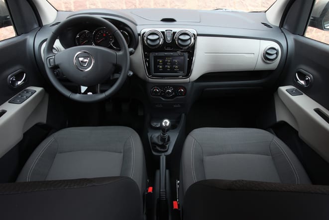 Dacia Lodgy www.e-motoring.com