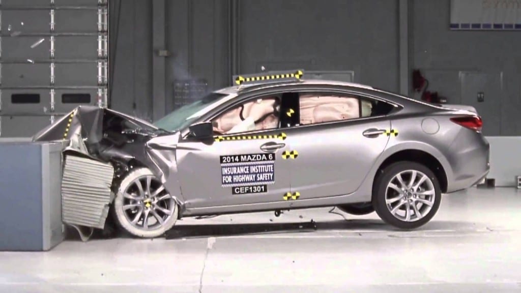 mazda6-crash www.e-motoring.com