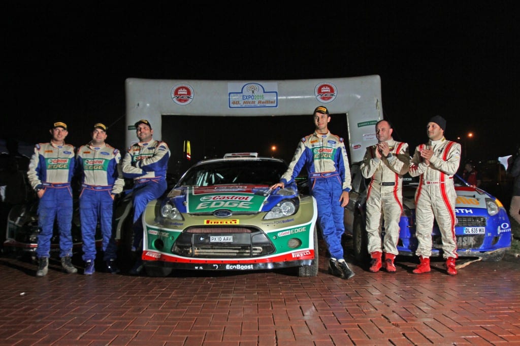 Castrol Ford Team Türkiye Şampiyon www.e-motoring.com