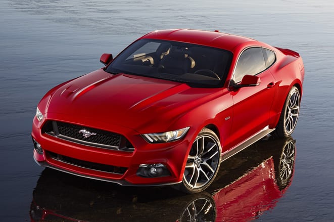 Ford Mustang www.e-motoring.com