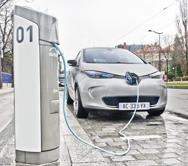 Renault Zoe www.e-motoring.com
