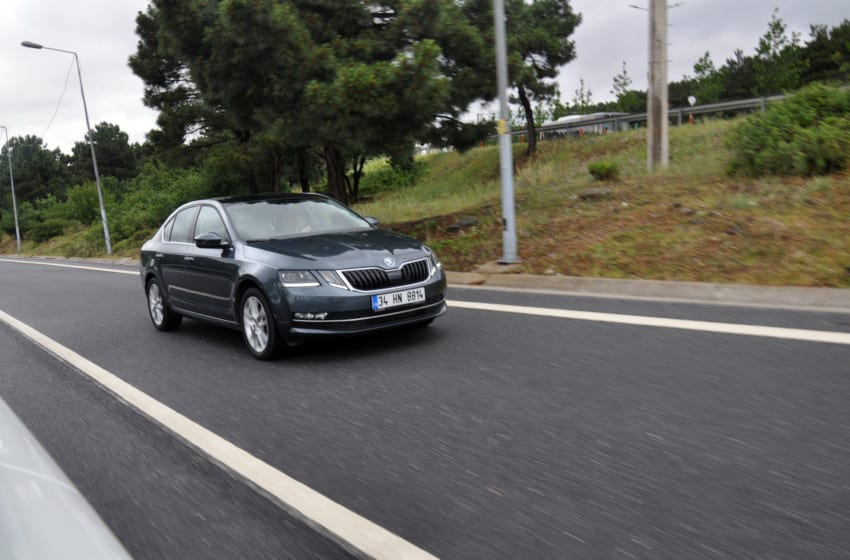  Skoda Octavia 1.6 TDI DSG