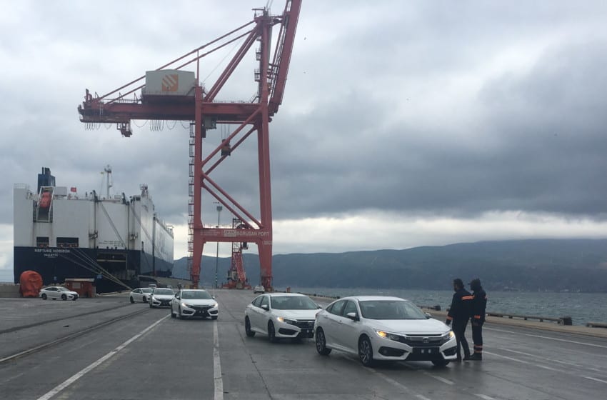  Civic Sedan ihracatı başladı