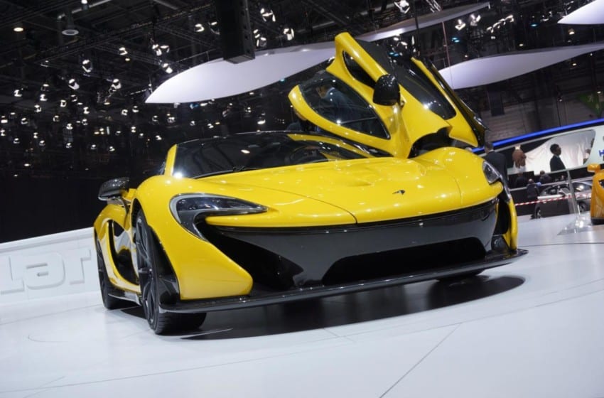  Ve bu da McLaren P1