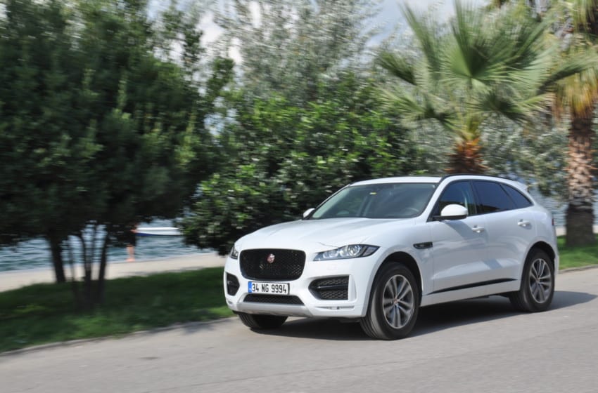  Jaguar F-Pace 2.0d R-Sport Plus
