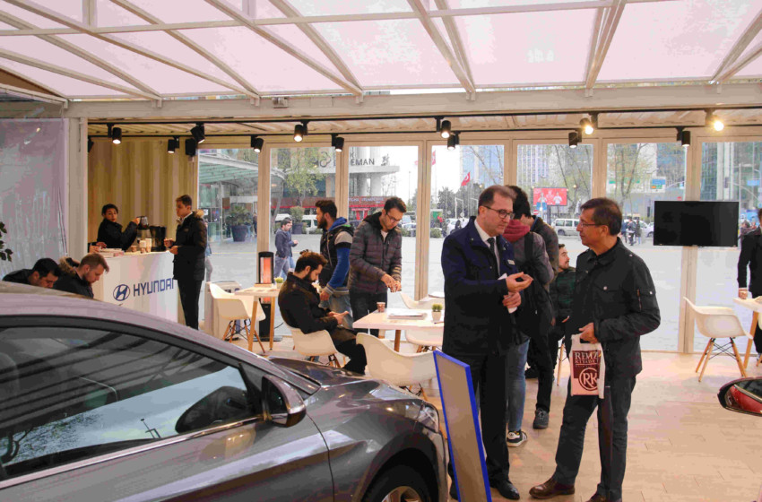  Hyundai Pop-up Showroom Türkiye’yi geziyor