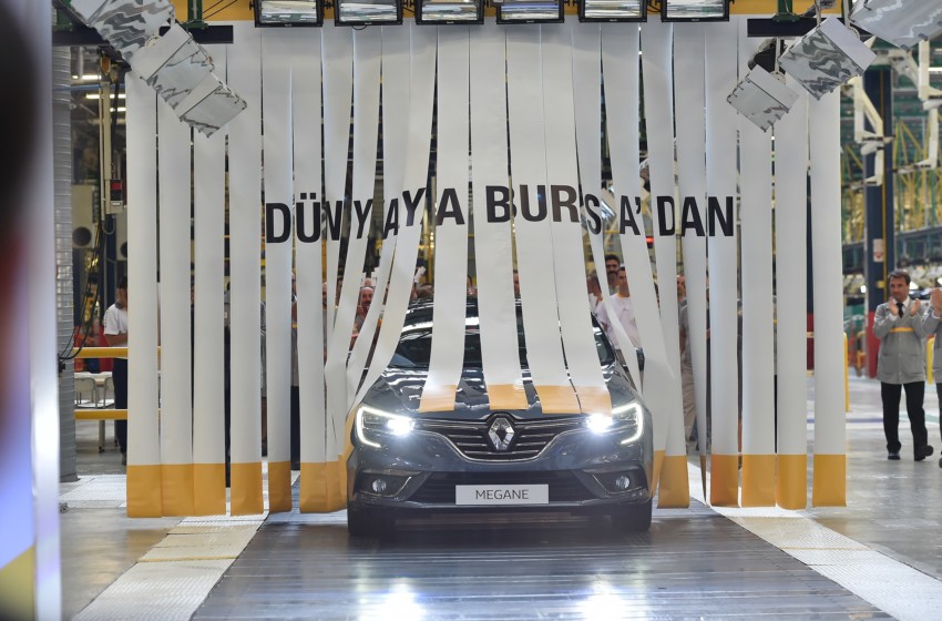  OYAK ve Renault ortaklıklarını yeniledi