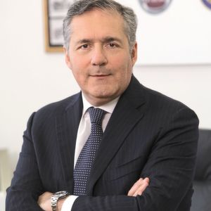  Fiat’ta Altavilla istifa etti