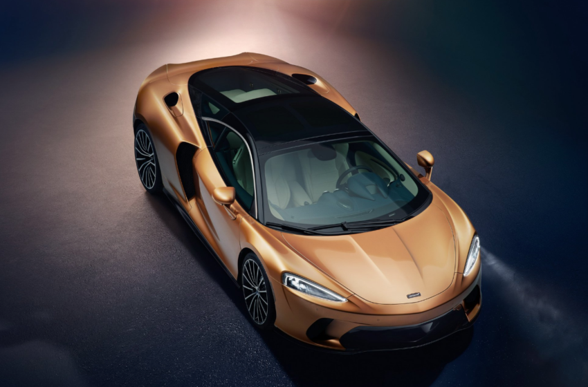  McLaren GT meydan okuyor