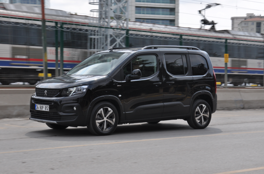  Peugeot Rifter 1.5 BlueHDi EAT8
