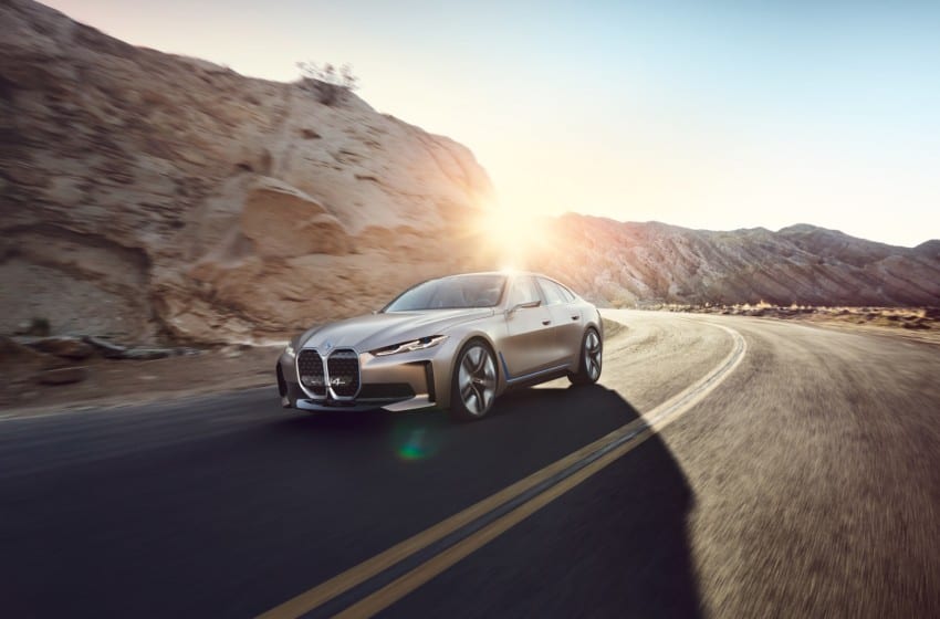  BMW elektrifikasyonda standartları değiştiriyor