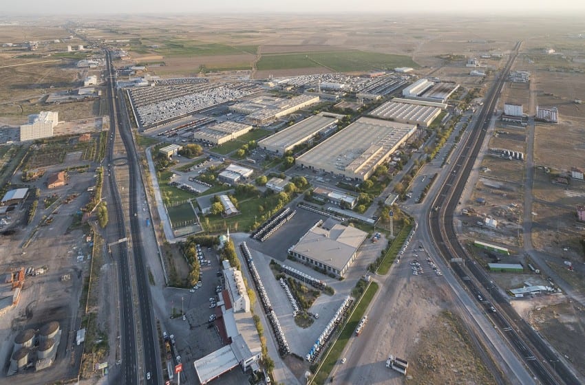  Mercedes-Benz Türk de ara verdi