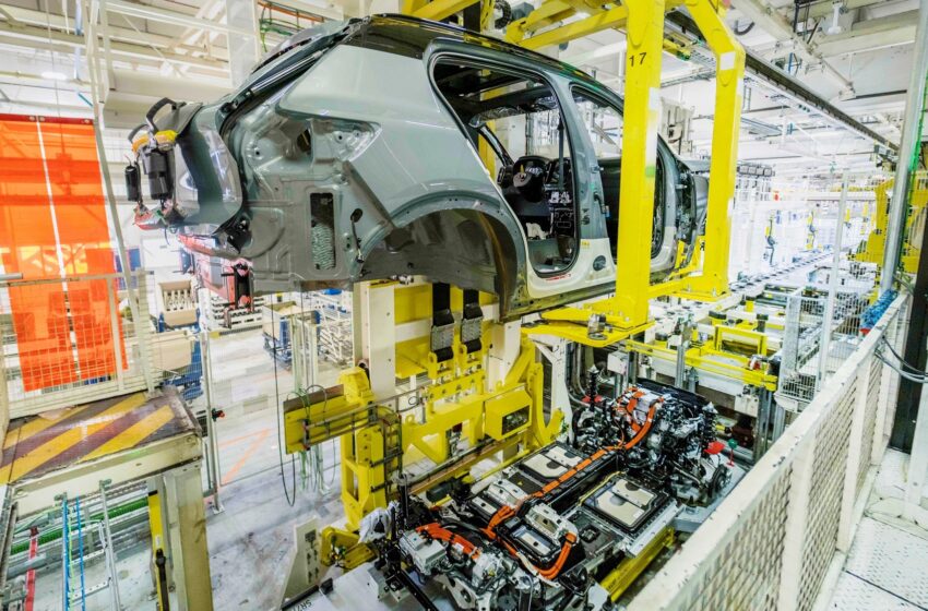  Tam elektrikli XC40 Recharge üretimi başladı