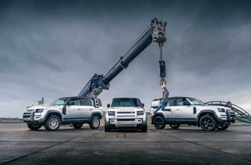  “Yılın Otomobili” ve “Durdurulamaz Güç” ödülü Land Rover Defender’ın