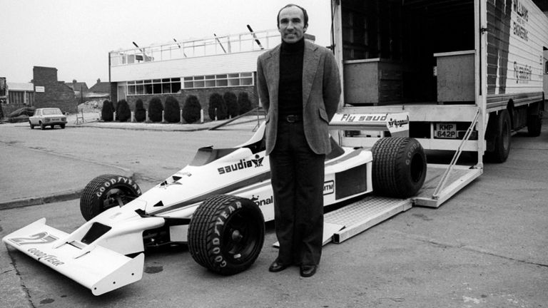  Sir Frank Williams hayata veda etti
