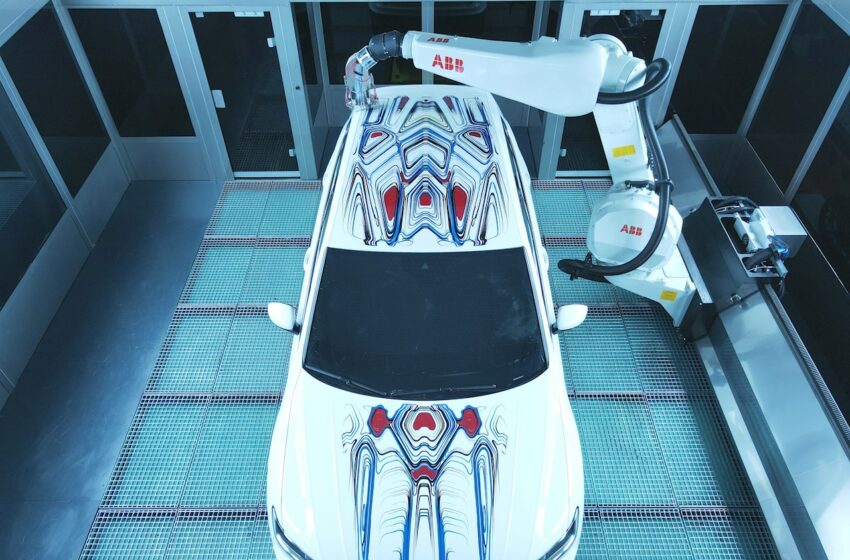  ABB Robotik, dünyanın ilk robotla boyanmış sanat eseri otomobilini tanıttı