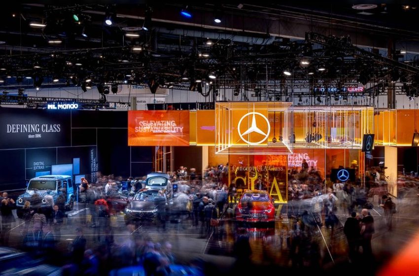  Mercedes-Benz’in sınıfını baştan tanımlayan dijital teknolojileri CES 2024’teydi