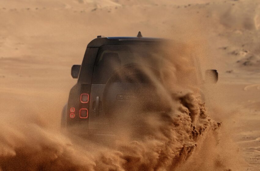 Defender, Dakar Rallisi’nde yarışmaya hazırlanıyor