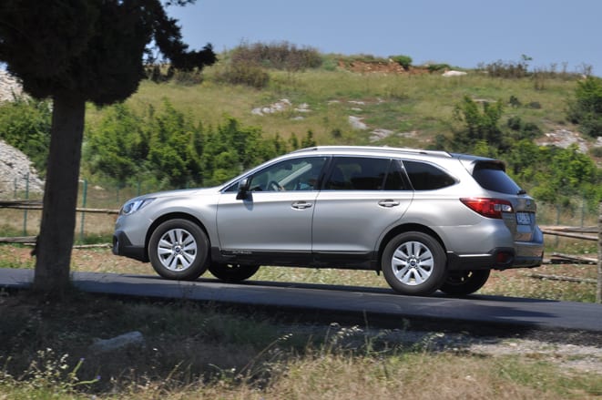  Subaru Outback 2.0D Limited