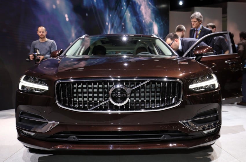  Volvo V90 ve XC90 Excellence Cenevre’de tanıtıldı