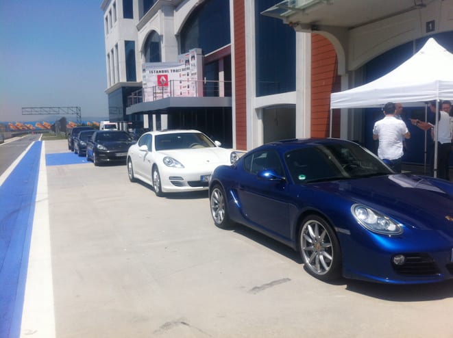  Bir Porsche günüydü İstanbul Park’ta