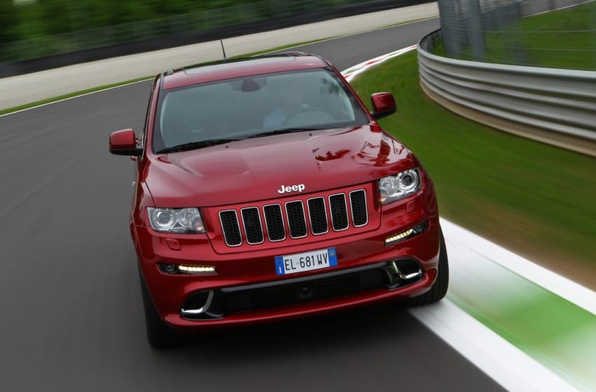 Grand Cherokee SRT8 Autoshow 2012’de podyumda