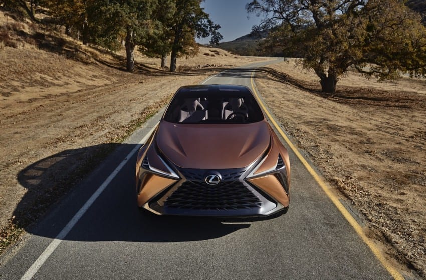  Lexus LF-1 Limitless konseptini tanıttı