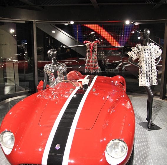  Maserati ve Paco Rabanne’den sıradışı sergi