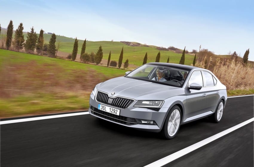  Skoda Superb bayilerde