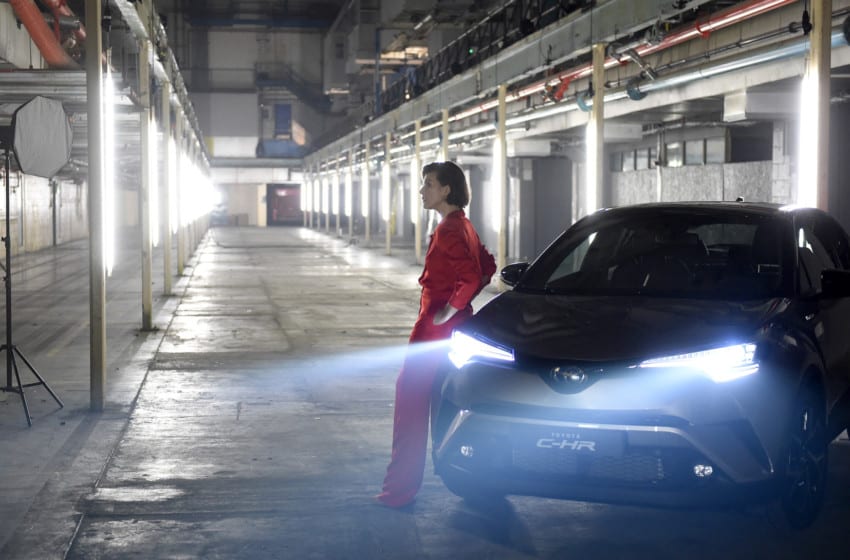  Toyota ve Jovovich’ten C-HR için özel etkinlik