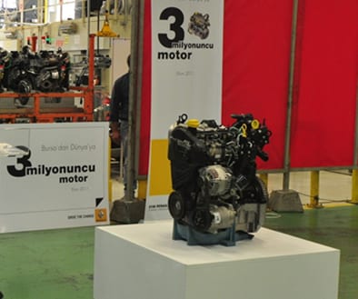  Oyak Renault, 3 milyonuncu motoru üretti