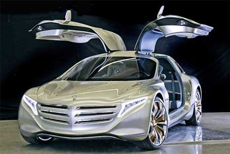  Mercedes-Benz F125!